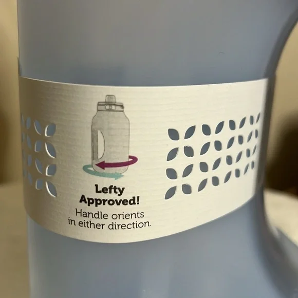 New Ello Hydra Half Gallon Water Bottle with Straw - Picture 5 of 8